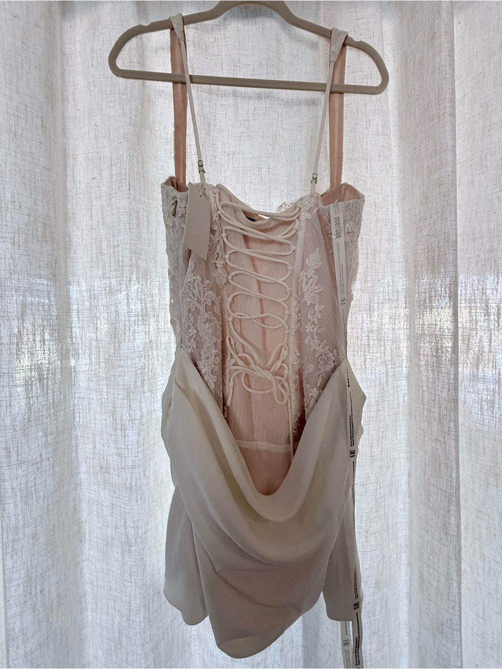 Babyboo nerina lace mini dress - Picture 5 of 8